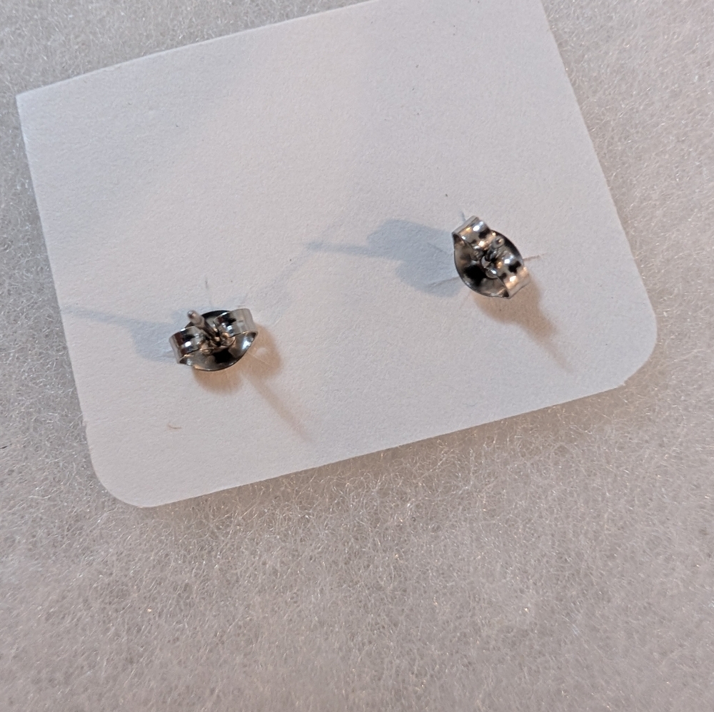 Native Turquoise And 925 Sterling Silver Cabachon Stud Earrings - Picture 2 of 3